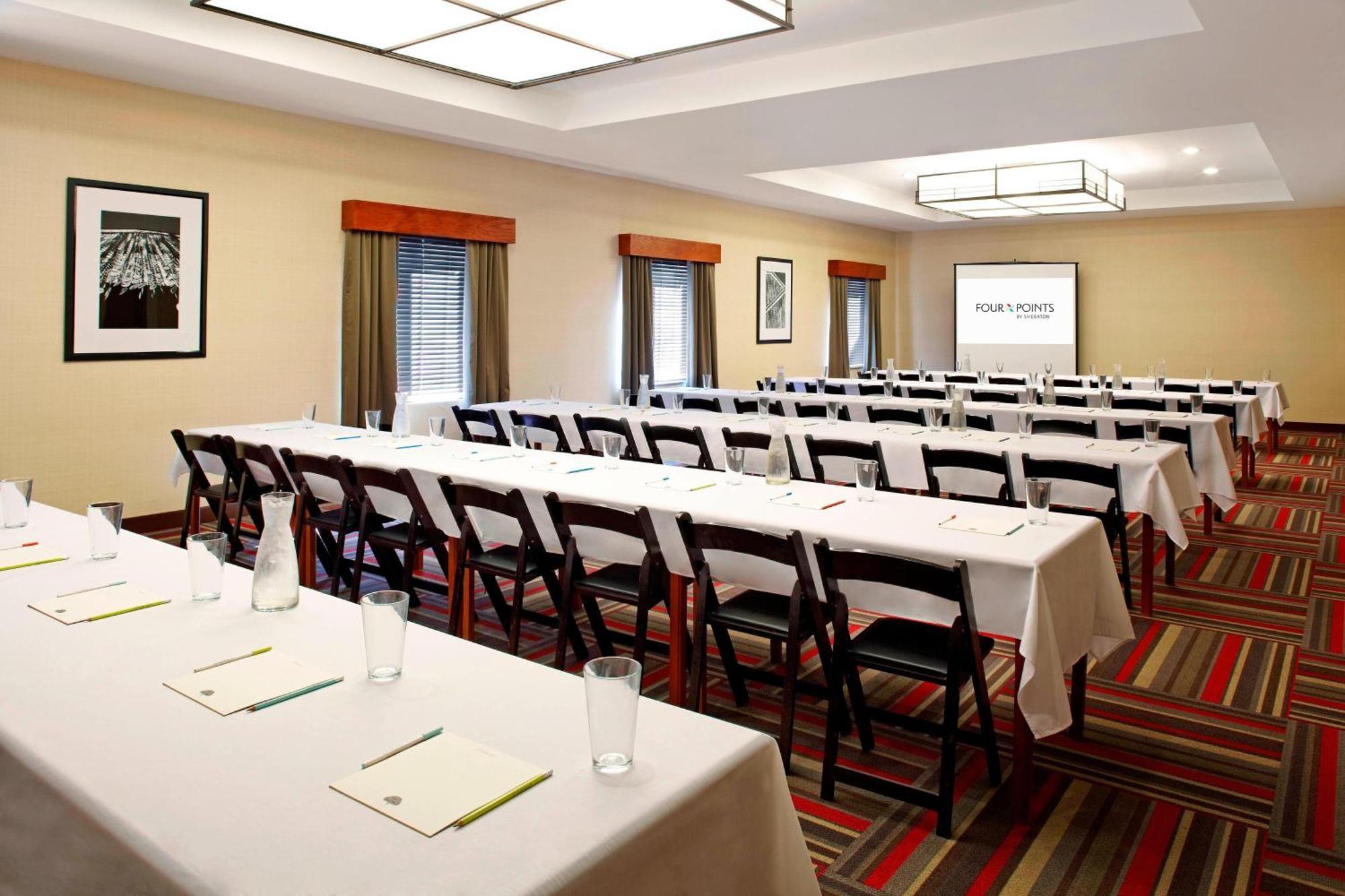 Four Points By Sheraton Houston Hobby Airport Eksteriør billede